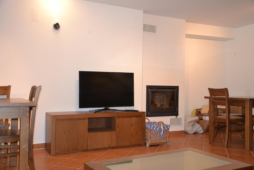 Recantos Da Montanha Candal  Habitación foto